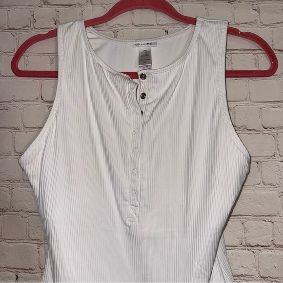 ANDIE White One-Piece Swimsuit Size Medium - Picture 7 of 10